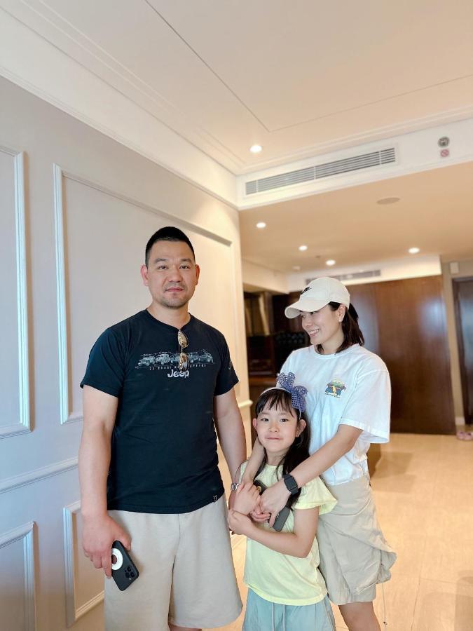Luxury Apartment - Rooftop Swimming Pool - Beach Front - Hinata Apartment Дананг Экстерьер фото